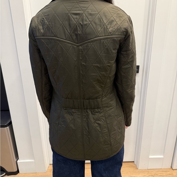Barbour Classic Quilted Olive Jacket - Picture 5 of 5